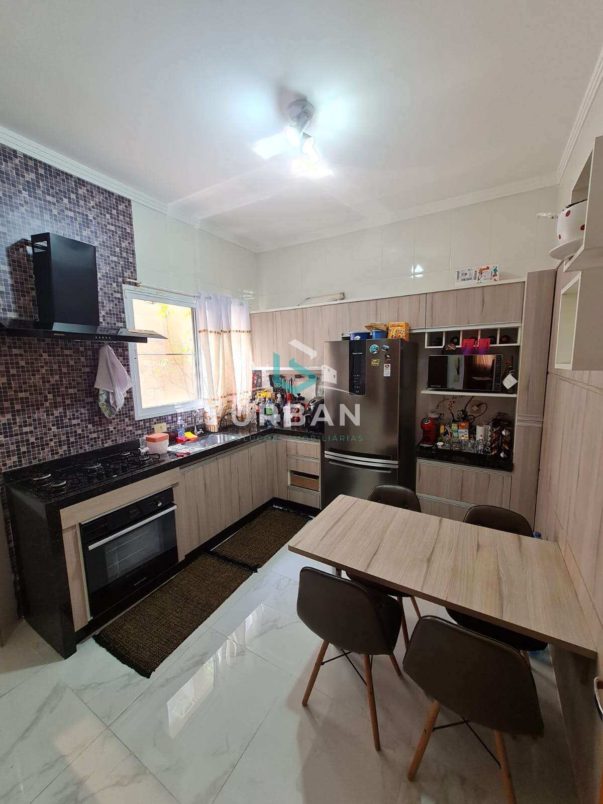 Apartamento à venda com 2 quartos - ,